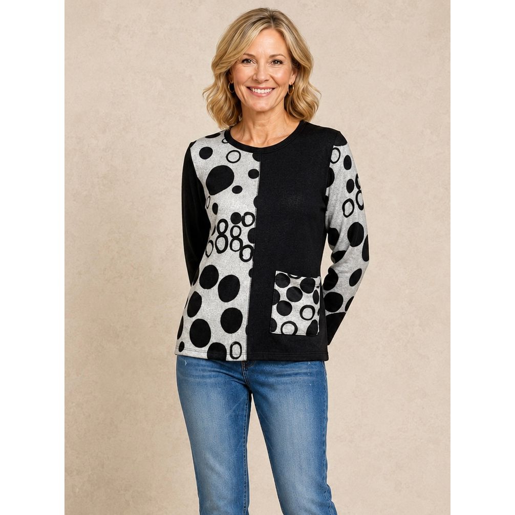 En Pointe Print-Mix Pocket Top