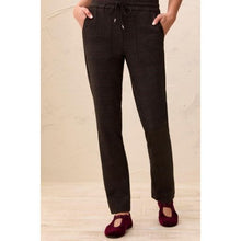 Load image into Gallery viewer, Easy Does It Pocket Ankle Pant – Henna by Tribal