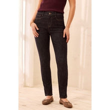 Load image into Gallery viewer, Sophia Curvy Slim Ankle Jean – Rinse by Tribal