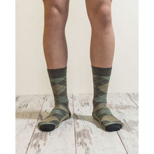 Load image into Gallery viewer, Men&#39;s Sage Argyle Socks
