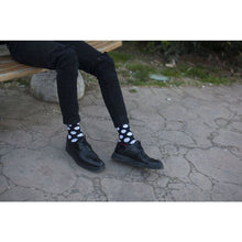 Load image into Gallery viewer, Men&#39;s Ruby Marine Dot Socks
