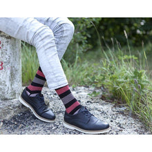 Load image into Gallery viewer, Men&#39;s Red Blush Stripe Socks