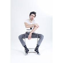 Load image into Gallery viewer, Men&#39;s Iron Gate Stripe Socks