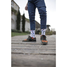 Load image into Gallery viewer, Men&#39;s Party Shapes Socks